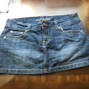 Women’s American Eagle Mini skirt